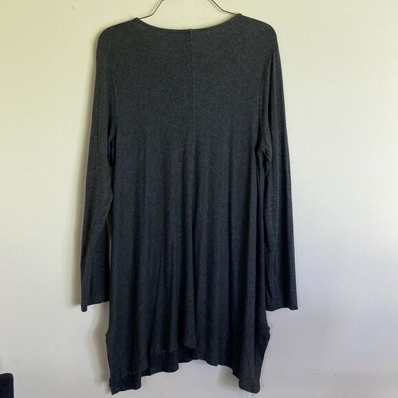 Soft Surroundings Medium Long Grey Top - Picture 5 of 5